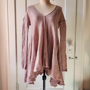 Free People Mauve V-Neck Ruffle-Hem Sweater